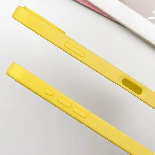 Чехол Epik Silicone Case Full Protective AA для Apple iPhone 16, 6.1 Желтый/Yellow - фото 4