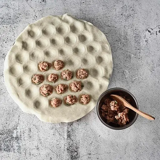 Комплект з 3 форм для ліплення пельменів та вареників: кругла пельменниця, варенниця та форма для равіолі, RS 87685 - фото 5