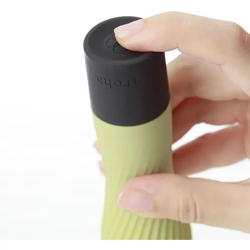 Вібратор Iroha Zen Matcha з ніжною ребристою поверхнею - фото 5