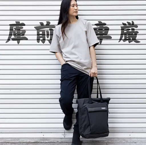 Сумка Thule Paramount Crossbody Tote 22L PARATB-3116 Soft Green (6949023) - фото 3