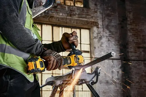 Шліфмашина кутова акумуляторна DeWalt без АКБ та ЗУ DCG416VSN - фото 5