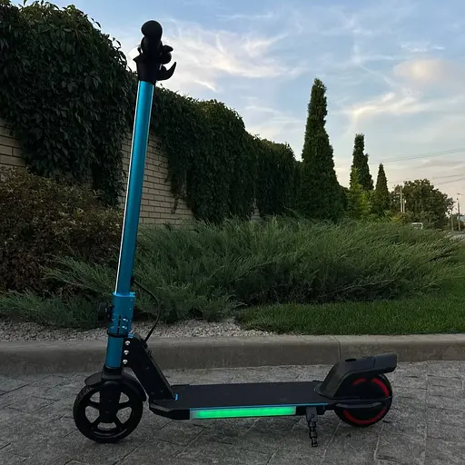 Детский электросамокат GIANT ES2 LED Max голубой с LED-подсветкой (модель 2025 года) - фото 7