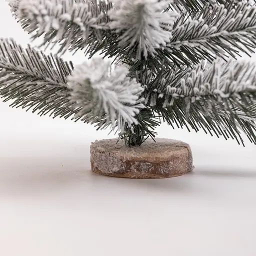 Штучна новорічна декоративна міні ялинка «Полонинська» зимова на дерев'яній підставці 45 см Lugi SOK-M-04-2 - фото 2