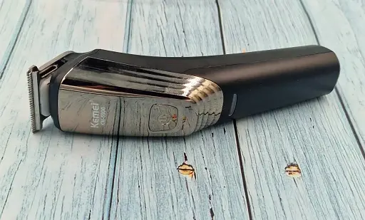 Чоловічий набір для стрижки та гігієни Kemei KM-5900 (6 в 1, Підставка-органайзер) - фото 2