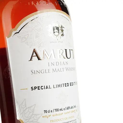 Віскі Amrut Slightly Peated 0.7 л в подарунковій упаковці - фото 6