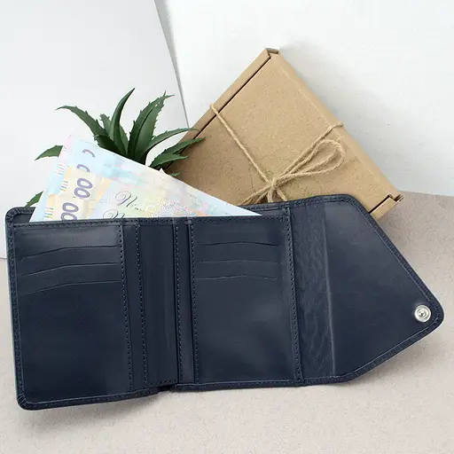 Кошелек женский кожаный маленький Sabrina синий питон - фото 2