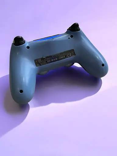 Оригинальный джойстик Sony Dualshock 4 светло - синего цвета - фото 3