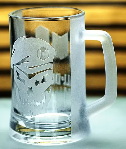 Пивний кухоль 660 мл Call of Duty з гравіюванням лого Подарунок геймеру КОЛ оф дьюті Mobile Ігровий келих для фанатів шутерів - фото 6