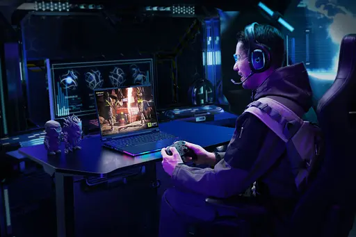 Ноутбук Acer Predator Helios 16 PH16-73 16" OLED Intel U9-275HX 64GB F2TB NVD5090-24 Win11P чорний - фото 5