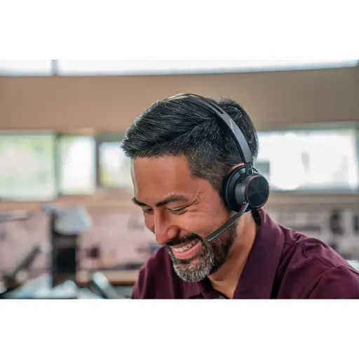Гарнитура Poly компьютерная стерео On-ear Voyager Focus 2 USB-A Bluetooth черная - фото 4