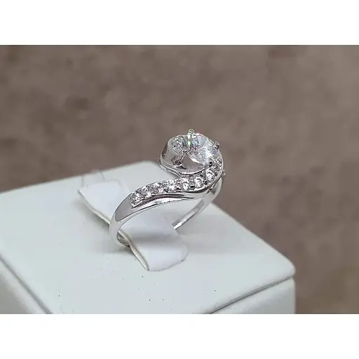 Серебряное кольцо Qvaliz с фианитами. 901-00090 16 - фото 3