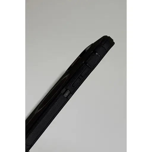 Чохол протиударний для iPhone 16e/15/14/13 OtterBox Defender MagSafe Black 77-97310 - фото 10