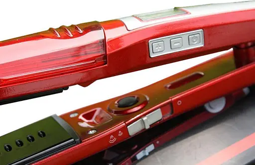 Випрямляч ProGemei GM-1991 із зволоженням та з турмаліновим покриттям 65 Вт - фото 4