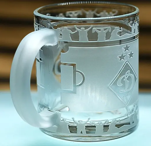 Скляна чашка 320 мл ФК Динамо Київ з гравіюванням подарунок для фаната  футбольна кружка кругова - фото 2