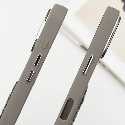 Чохол Epik TPU+PC Friends для Apple iPhone 16, 6.1 Grey Wolf - фото 4