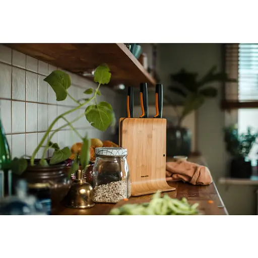 Fiskars Набір ножів Functional Form з бамбуковою підставкою, 3 шт - фото 2