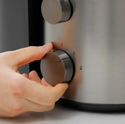 Соковижималка Panasonic 1000Вт чаша-1.5л жмих-2л жолоб на ціле яблуко пластик/метал чорний - фото 10