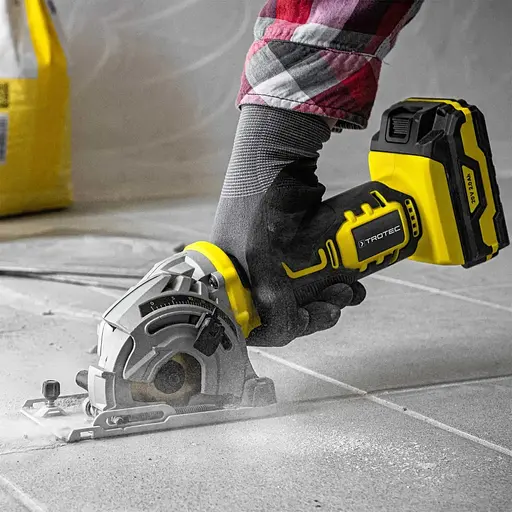 Пила циркулярная аккумуляторная мини Trotec PCSS 05-20V с кейсом (DAS302847) - фото 14