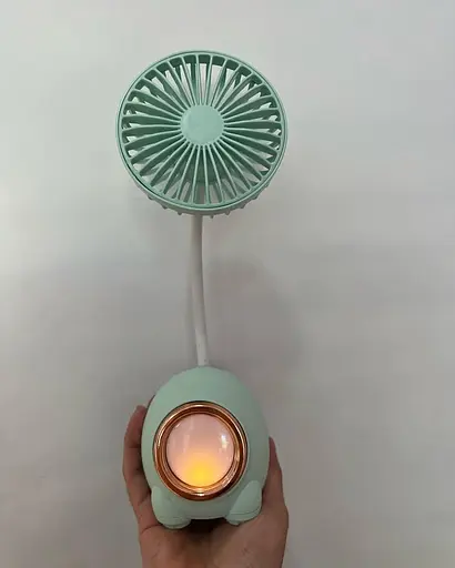 Вентилятор настольный, 24 см, свет, 2 режима, аккумулятор, USB-зарядка, 9.5x15.5x8 см (В ассортименте)