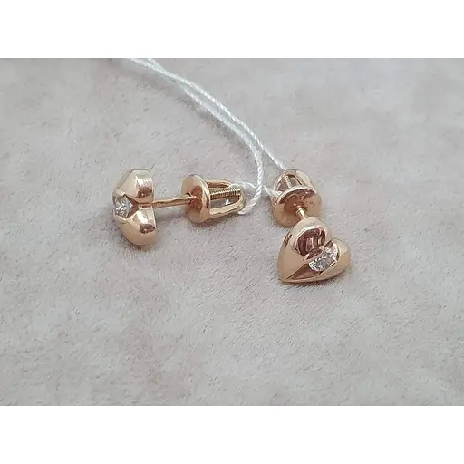 Золотые серьги-пуссеты ЮЗ "Багет" Сердечки с бриллиантами. 5031135 - фото 3