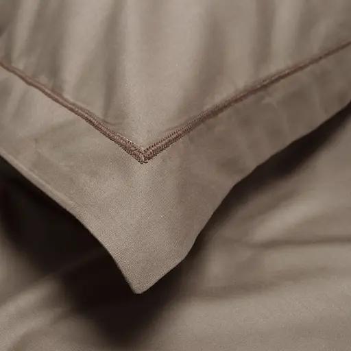 Простирадло на резинці з наволочками Lotus Home Dakota Modern сатин Рremium 160х200 см кавове (svt-2000022346351) - фото 2