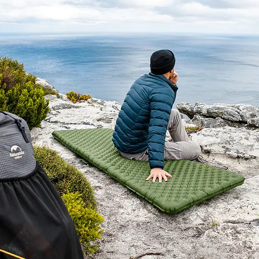 Матрац надувний надлегкий Naturehike CNK2450WS014 з мішком для надування 196см Зелений - фото 9