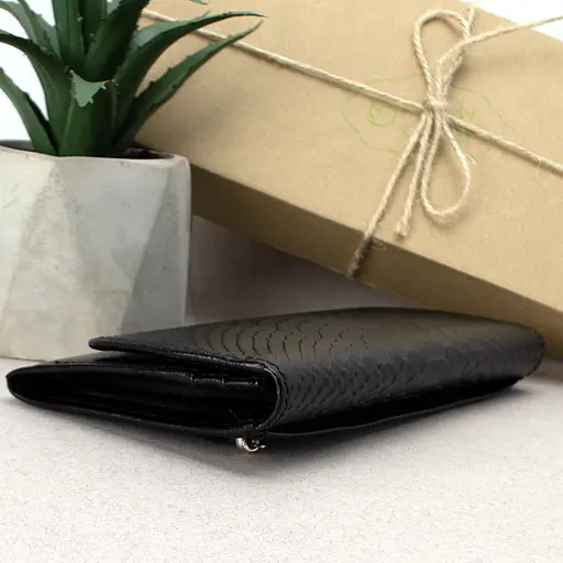 Гаманець жіночий шкіряний Leona чорний пітон - фото 4