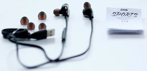 Bluetooth stereo гарнітура Remax RB-S18 black - фото 5