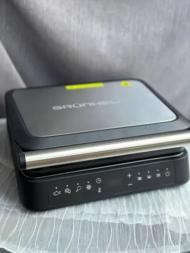 Прижимной контактный электрический гриль Grunhelm G2201 домашний с антипригарным покрытием 2200Вт Черный - фото 5