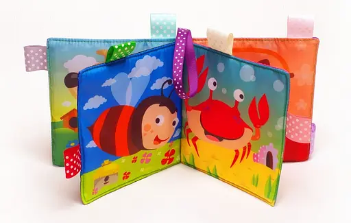 Книга-іграшка. М'яка книжка-пищалка «Хто де живе». Автор - Євген Павлович (Книжковий Хмарочос) - фото 3