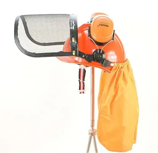 Маска защитная HECHT с наушниками 900100 - фото 4