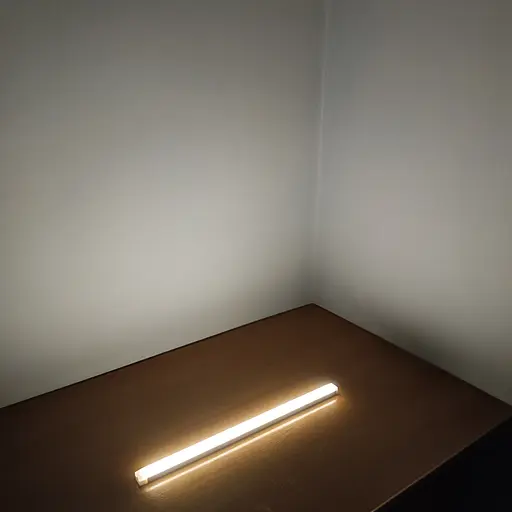 LED лампа 50 см. з акумулятором  з датчиком руху, на магніті/липучці - фото 2