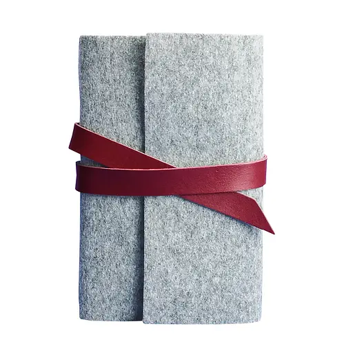 Фетровий жіночий блокнот (Софт-бук) 1.0 Фетр з шкіряними бордовими вставками - фото 6