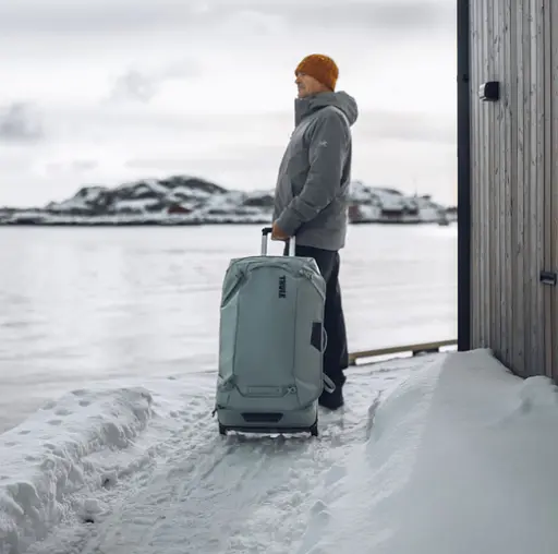 Дорожный чемодан Thule Chasm Rolling Duffel 110L TCWD-232 Pond Gray (6948996) - фото 6