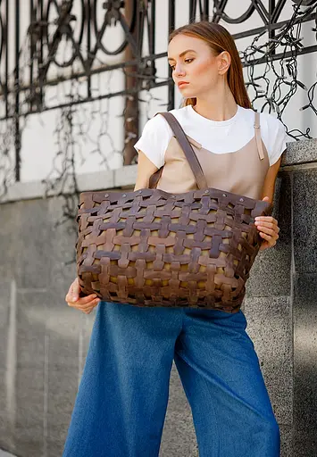 Шкіряна плетена жіноча сумка Пазл Xl темно-коричнева Crazy Horse - фото 7