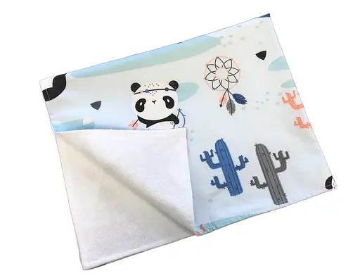 Непромокаемая пеленка Moontime "Панды с вигвамами" - фото 1