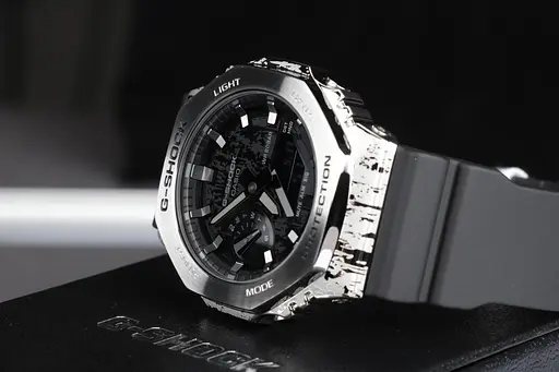 Часы Casio G-Shock GM-2100GC-1A - фото 8
