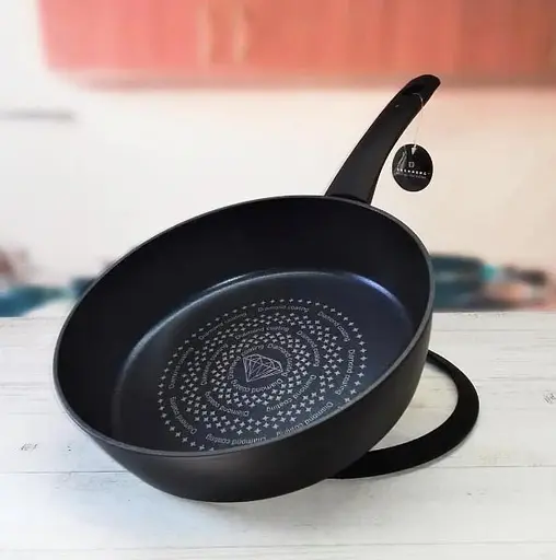 Сковорода глубокая Edenberg EB-3491 с крышкой с алмазным напылением и индукционным дном 2.4 л 24 см - фото 4