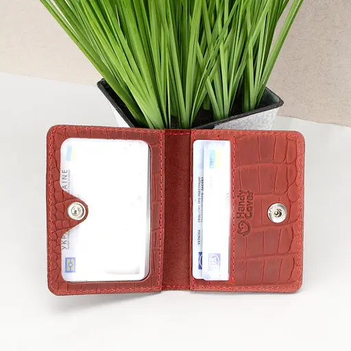 Обложка на ID паспорт, права кожаная на кнопке Handycover 0037 красная под рептилию - фото 2