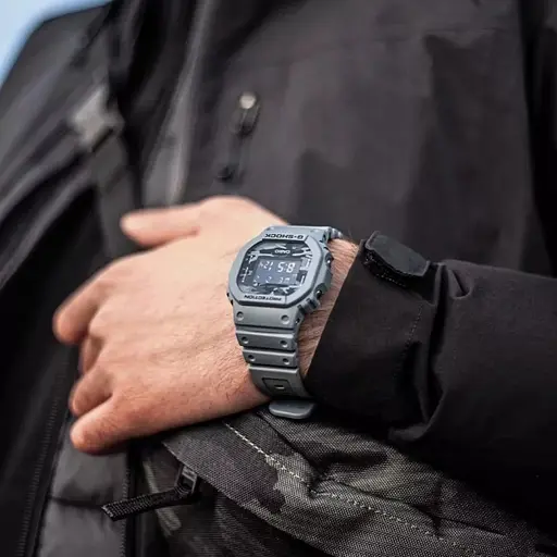 Мужские часы CASIO G-SHOCK DW-5600CA-2ER - фото 6