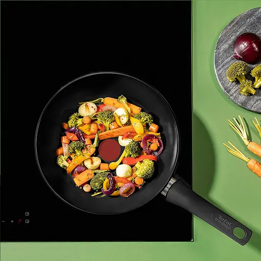 Большая сковорода-вок с керамическим покрытием Tefal Renew On 28 см., Wok (C43519) - фото 3