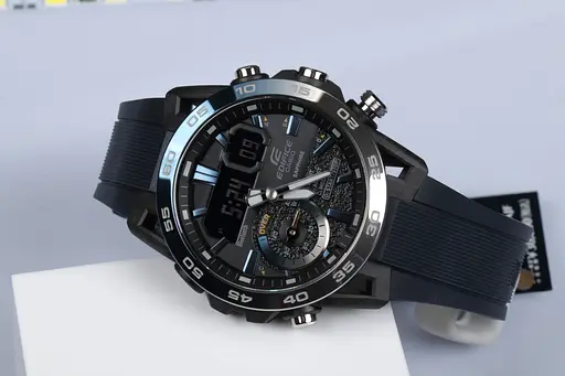 Годинник Casio Edifice Sospensione ECB-40YNP-1AJF - фото 6