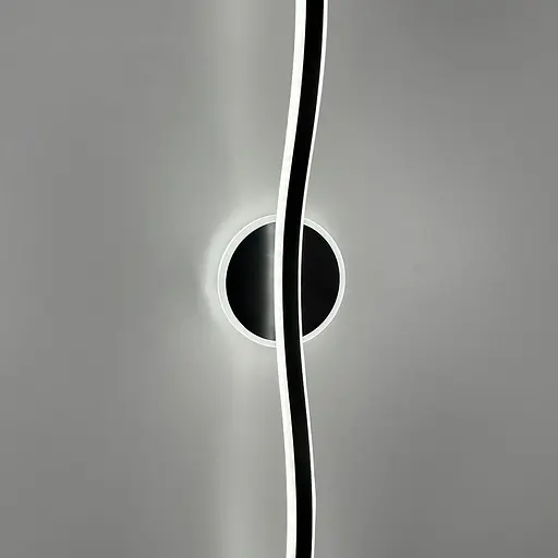 Чорне видовжене хвилеподібне бра 80 см 4000K Арт. WB 31/800 BK Line F - фото 3