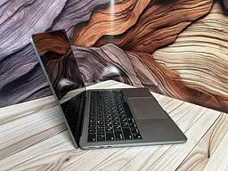 Ноутбук Apple MacBook Air 13.6" 2022 M2/24/512 (RP6R4QF469) Б/в - мініатюра 4