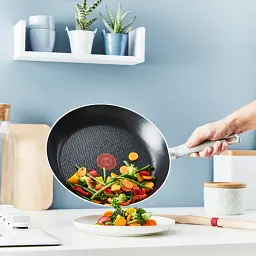 Універсальна сковорода Tefal Air Cook 24см (B5830453) з титановим антипригарним покриттям. - мініатюра 2