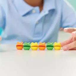 Ігровий набір для навчання рахунку Веселі жаби Numberblobs Learning Resources HM94490-UK 120 жабок - мініатюра 4