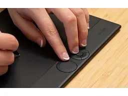 Графічний планшет Wacom Intuos Pro L 2025 (PTK870K0B) - мініатюра 5