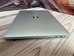 Ноутбук Apple MacBook Pro 13" 2020 i7-1068NG7/32/512 (C02FK1EQML87) Б/в - мініатюра 5