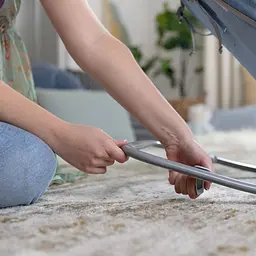 Шезлонг Ingenuity Parker-Chambray з технологією м’якого масажу Happy Belly синій (16854) - мініатюра 4