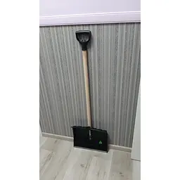 Лопата для прибирання снігу Prosperplast Noname 47 ECO 47х126 см - мініатюра 3